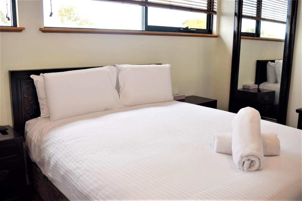 Dunsborough Apartments & Suites Buitenkant foto